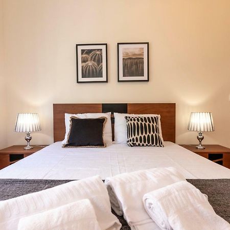 Like-Home-T3 Apt-Campolide, Near Amoreiras Mall Lissabon Buitenkant foto